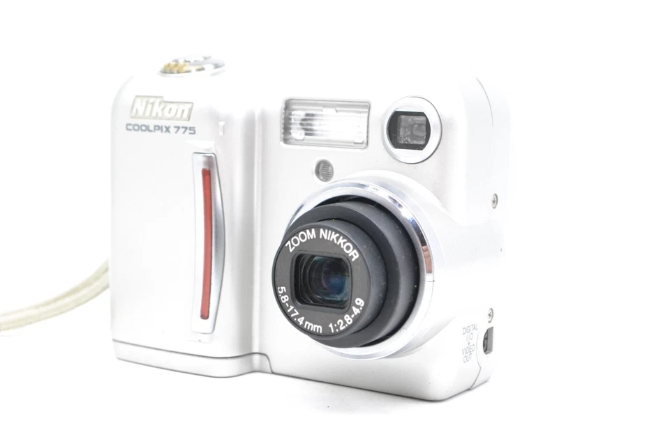 Cámara digital Nikon COOLPIX 775 2,1 MP como nueva con memoria CF 200 MB PROBADA funciona Foto 3 de 4