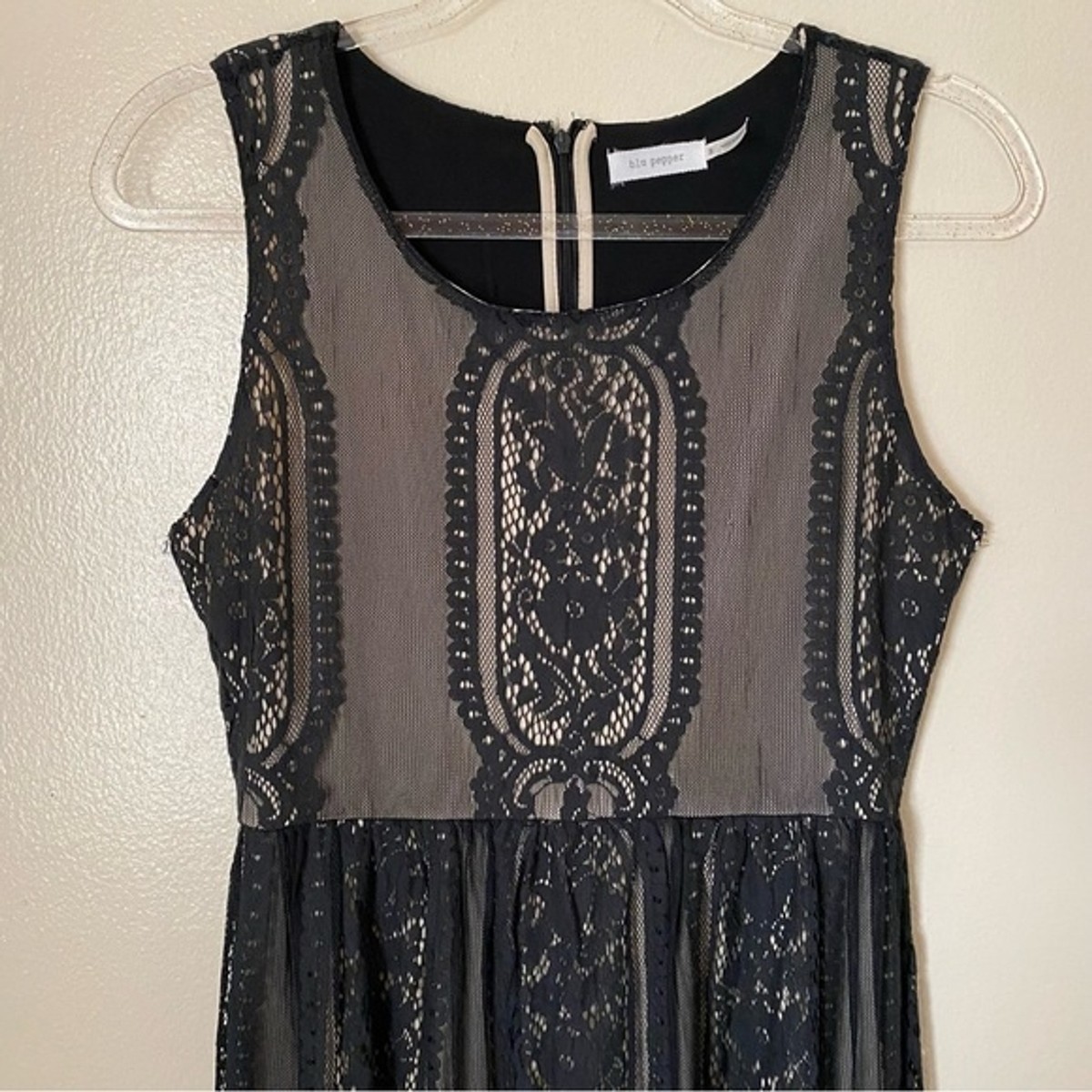 Blu Pepper Women's Size Small Angela Sleeveless Black Lace Mini Dress | eBay Blu Pepper Women's Size Small Angela Sleeveless Black Lace Mini Dress | eBay
