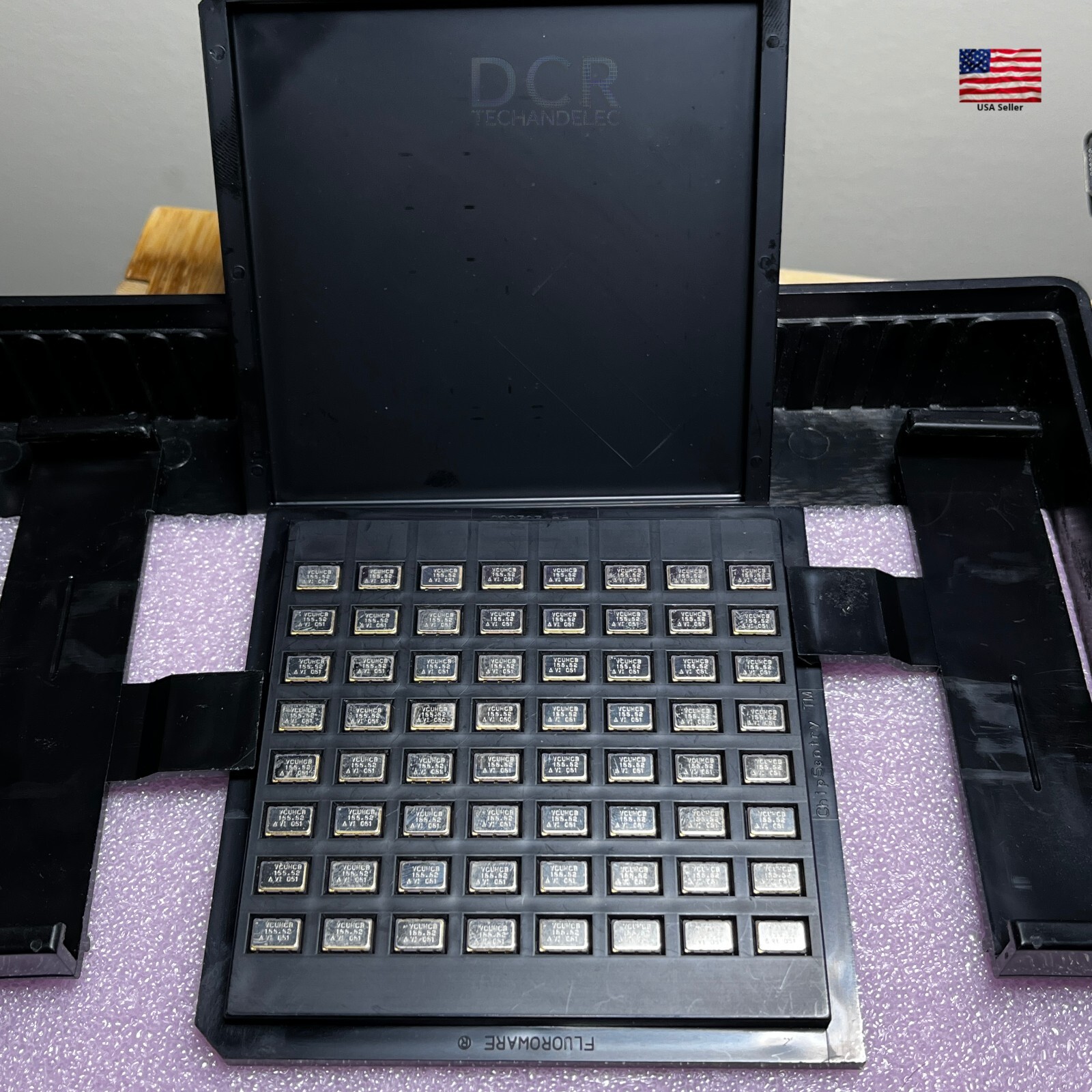 Full Square of 155.52 MHz IC OSC Custom Order Clock Oscillators Bonus Fluoroware