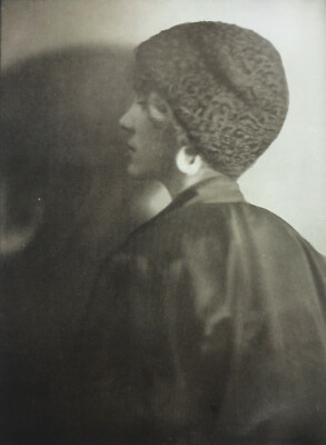 E O Hoppe Portrait Miss Hilda Moore 1913