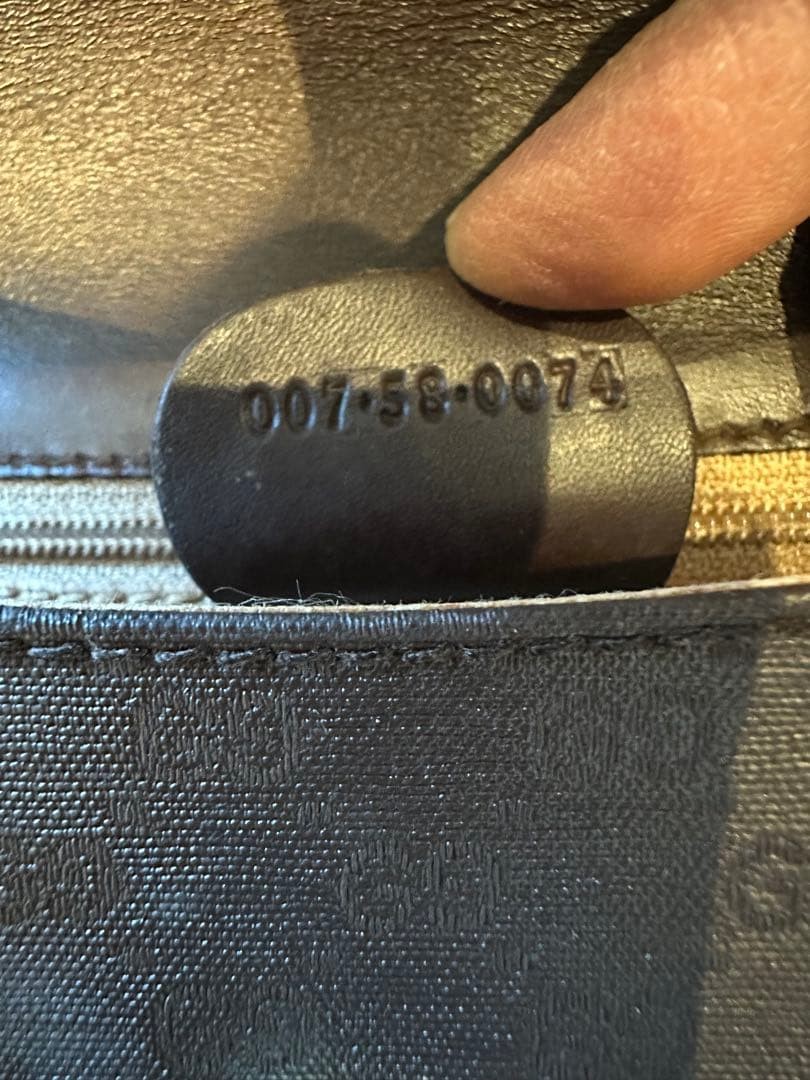 GUCCI Crossbody Shoulder Bag Leather Brown Gold Hardware Vintage Logo From Japan thumbnail 17