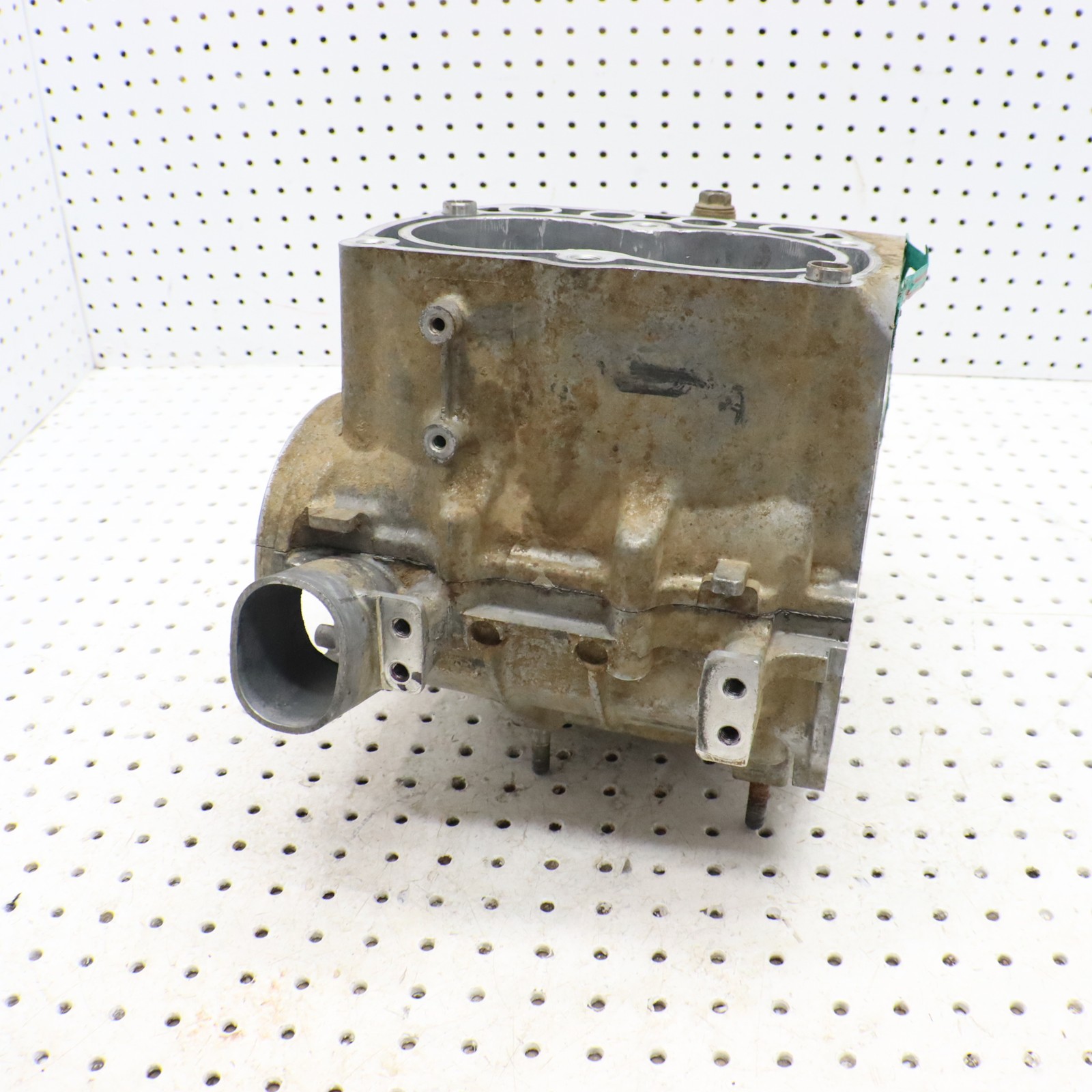 2009 Polaris Rzr 800 Crankcase Engine Case 2203301