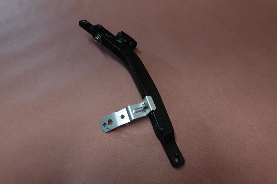 Soporte de cuadro Kawasaki Ninja ZX1400 ZX14R 2006-2011 soporte montaje en riel Foto 2 de 4