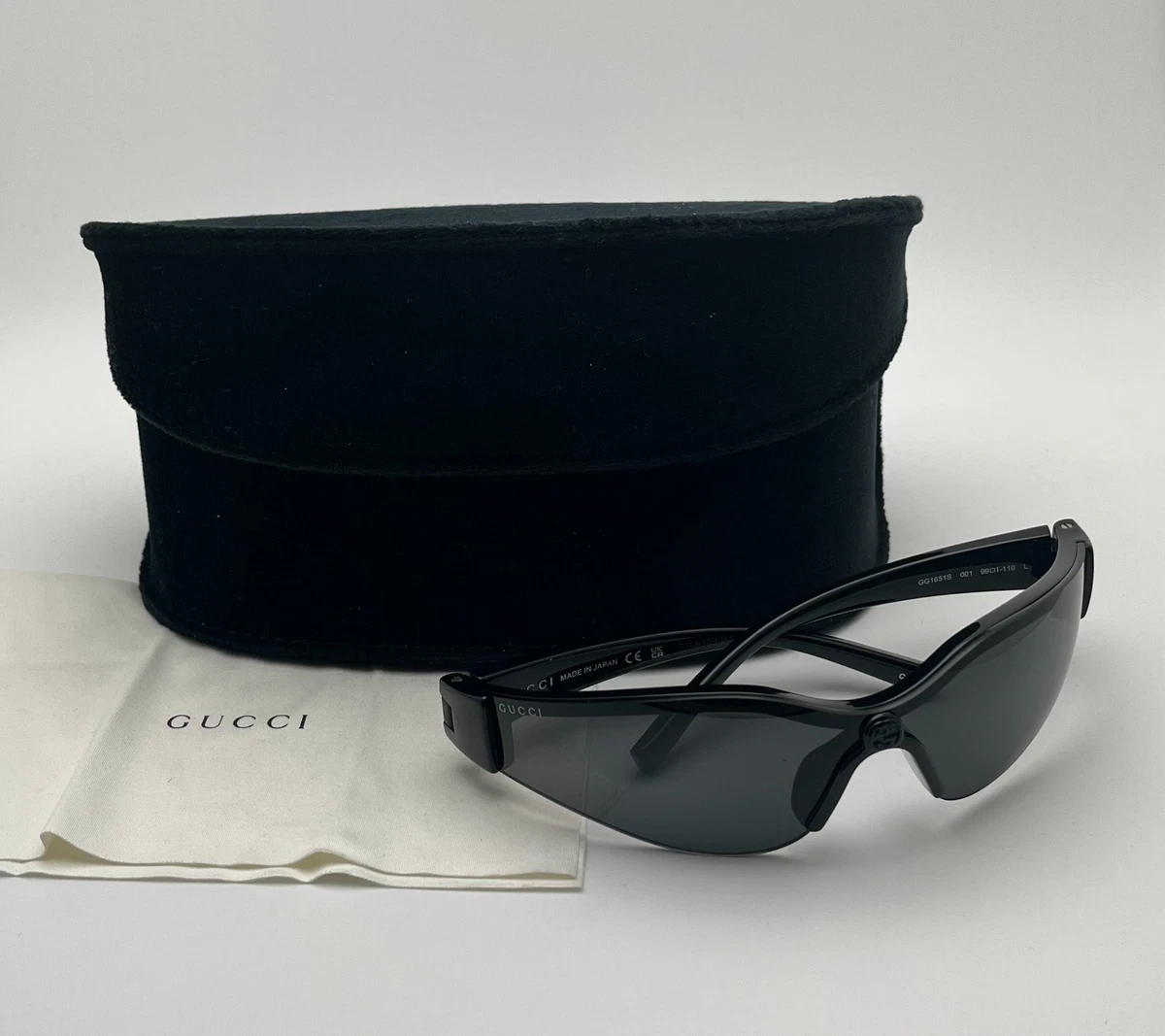 Gucci GG2018S 001 Shield Sunglasses – Matte Black/Smoke Mirror Gucci GG2018S 001 Sunglasses Matte Black | Mercari main image 2