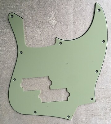 New 3 Ply Guitar Pickguard For Top Jazz Bass With PB Pickup Hole ,Vintage Green