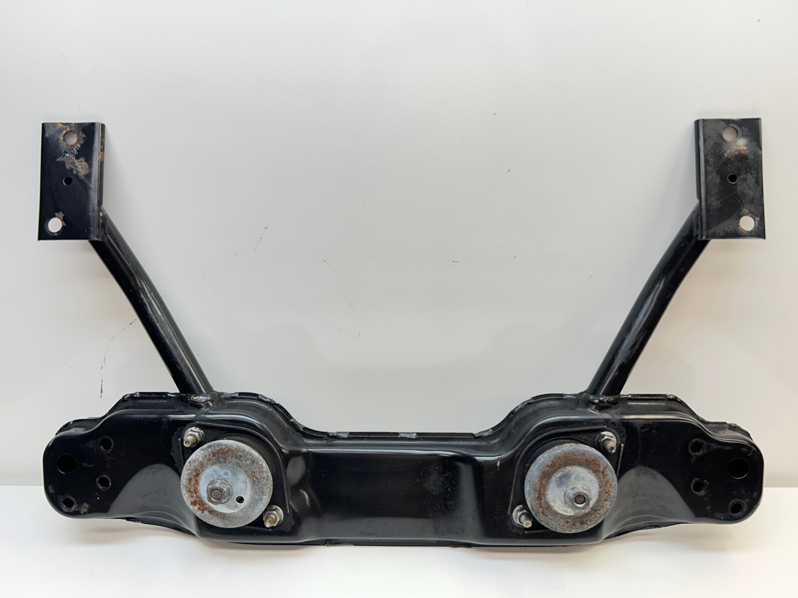 05-07 Maserati Quattroporte M139 F1 Transmission/Gearbox Crossmember Bracket