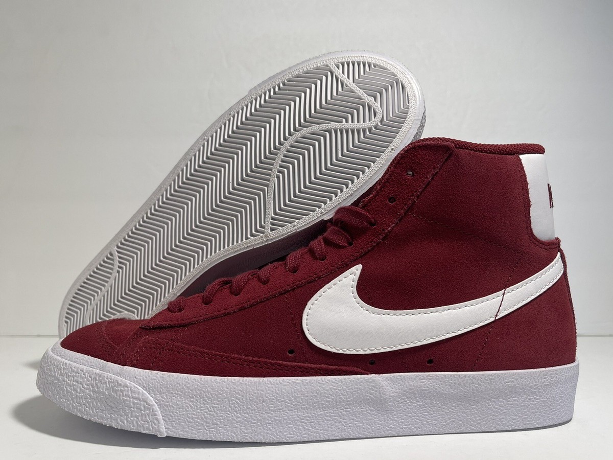sneaks up nike blazer mid
