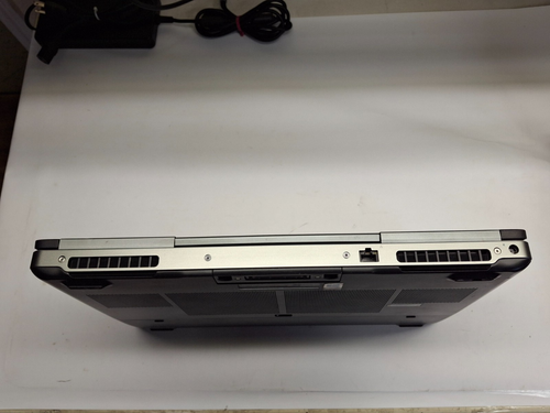 DELL PRECISION 7720 | INTEL XEON E3-1545M V5 2.9GHZ | 500GB HD| 32GB RAM - Picture 4 of 13