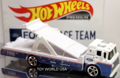 2021 Hot Wheels Premium Ford Race Team Box Set Ford C-800 Car