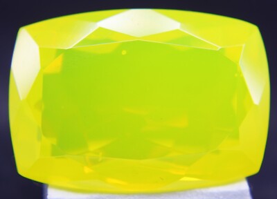 Cushion Shape Loose Gemstones Neon Yellow Fire Natural Opal Certified 60+Ct