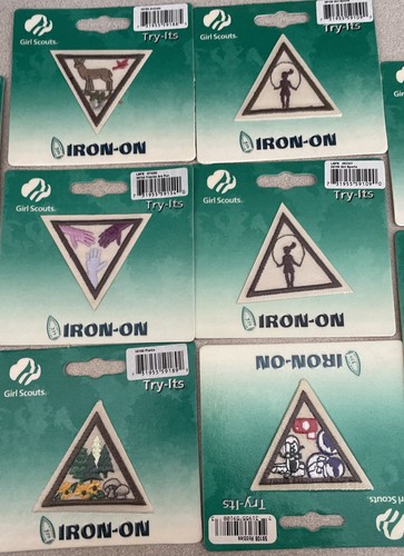 Lot Of 10 Brownie Girl Scout Iron-on Patch Badges NEW Lot F - Picture 3 of 4