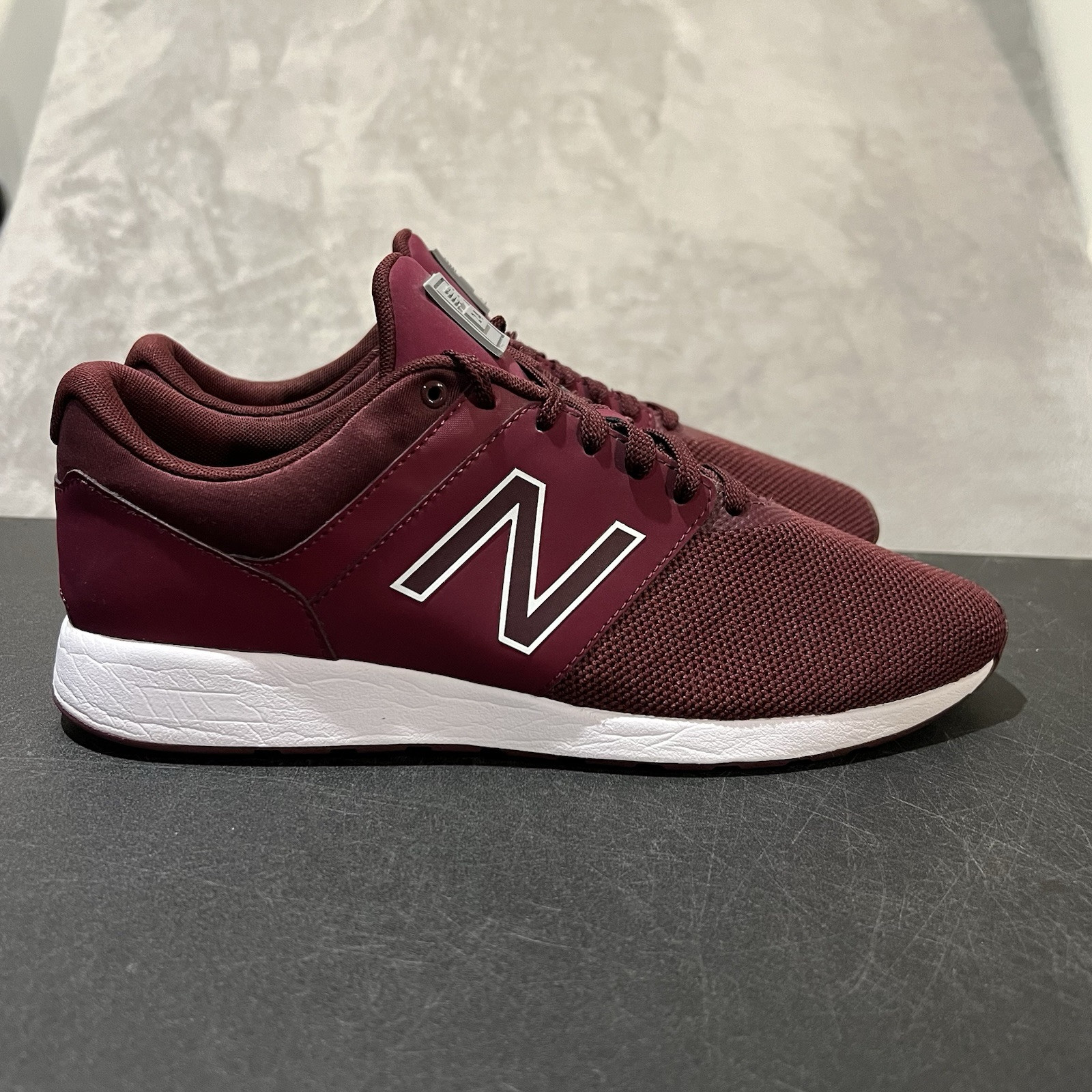 SAOLA New Balance 24 Sneakers Sportive Uomo 10.5 D Rosso MRL24YBG