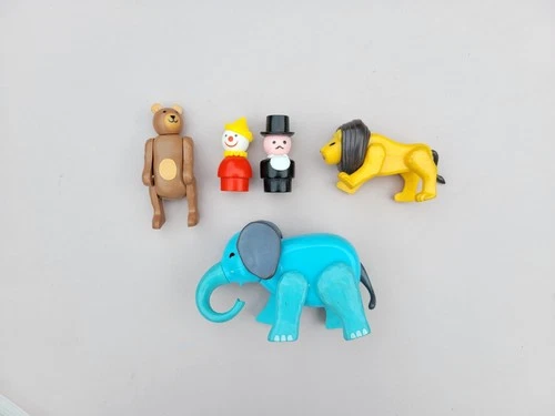 Vintage Fisher Price Little People Circus Train Animals Figures Elephant Lion