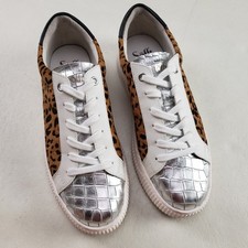Sofft Fianna Animal Print Leather Sneaker Womens 8.5 White Lace Up Casual Shoe