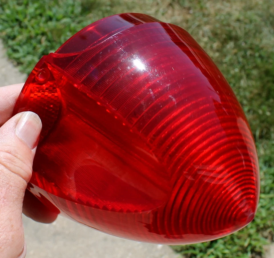 (Uno) Lente de luz trasera Oldsmobile Super 88 1956 reproducción "sin marca" Foto 2 de 4