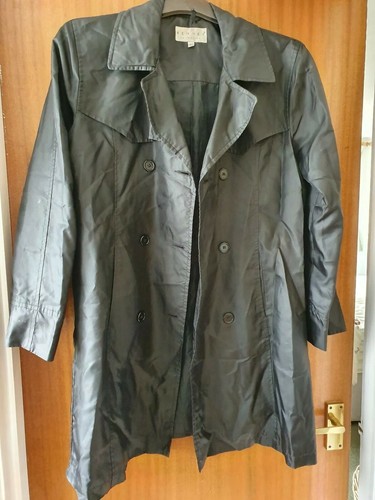 Womens H\u0026M coat size 12 black - rain 