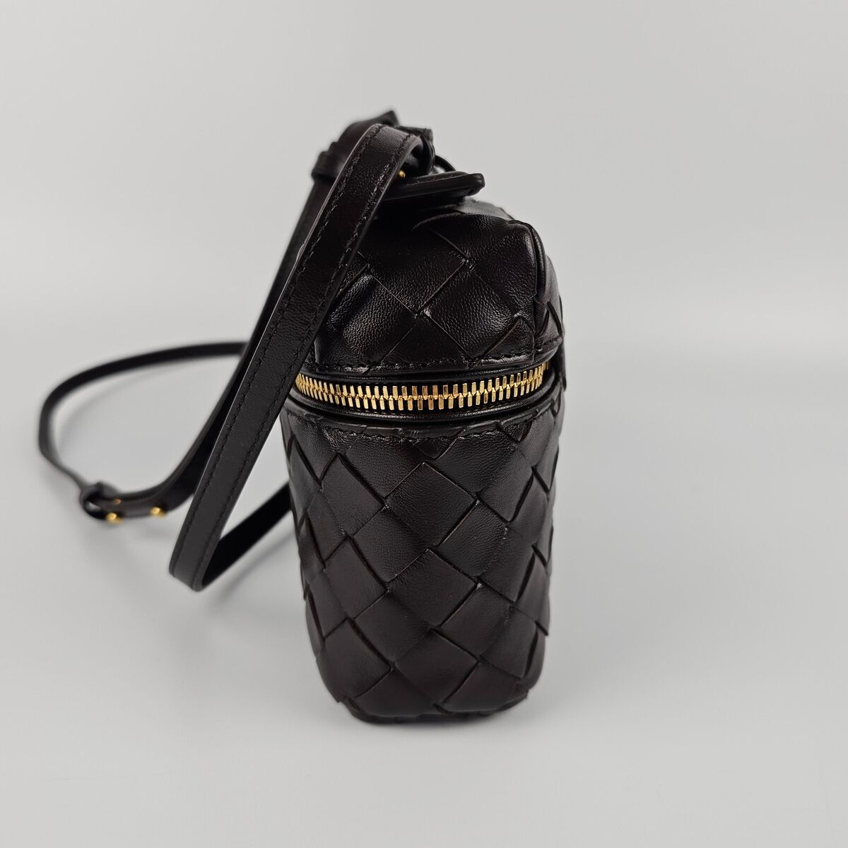 BOTTEGA VENETA Bang Bang $2600 Fondant Intrecciato Leather BOTTEGA VENETA Bang Bang $2600 Fondant Intrecciato Leather