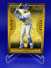 2019 Chronicles Timeless Treasures Gold Vladimir Guerrero Jr #19 Rookie RC /199