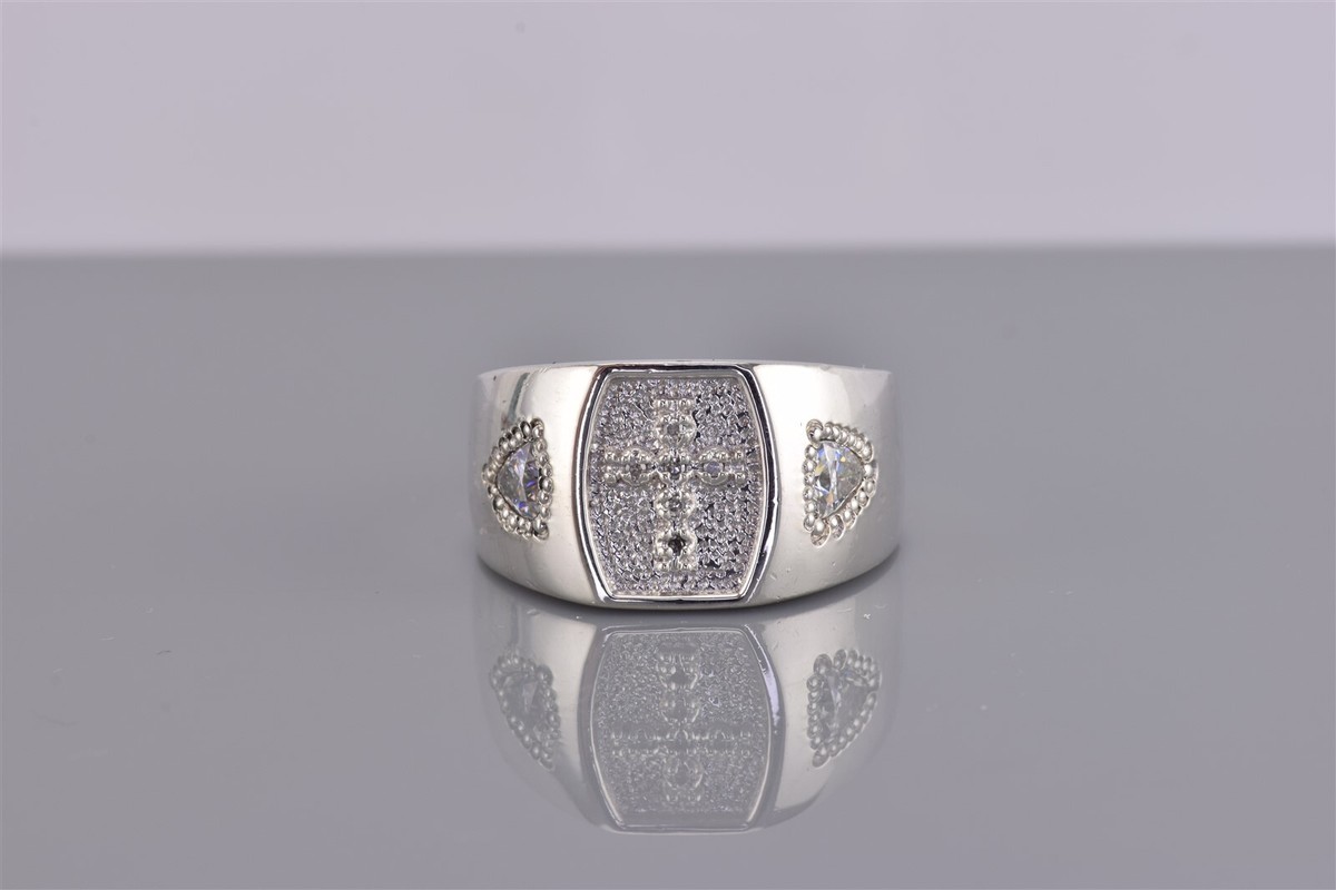 MSJ Sterling Silver 1/2 tcw Trillion Cut Diamond Cross Band