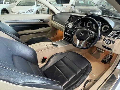 Mercedes Benz E-Class AMG line - Picture 9 of 18