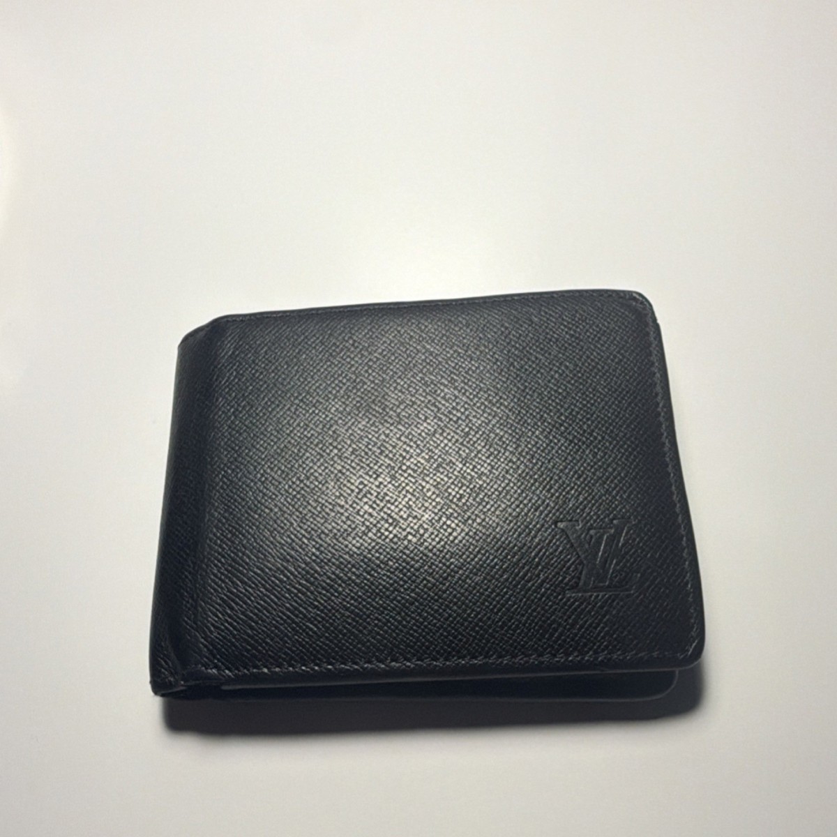 LOUIS VUITTON Taiga Bifold Wallet 二つ折財布 Louis Vuitton Taiga Leather Black Bifold Men's Wallet | eBay