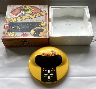 Vintage 1982 RARE TOMY PUCKMAN Tabletop LCD game (Very Good Condition)