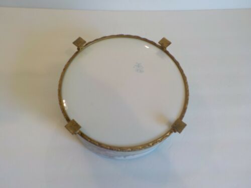 19th C. Sevres Style French Porcelain Planter / Jardiniere, Bronze Mounts - Picture 11 of 12