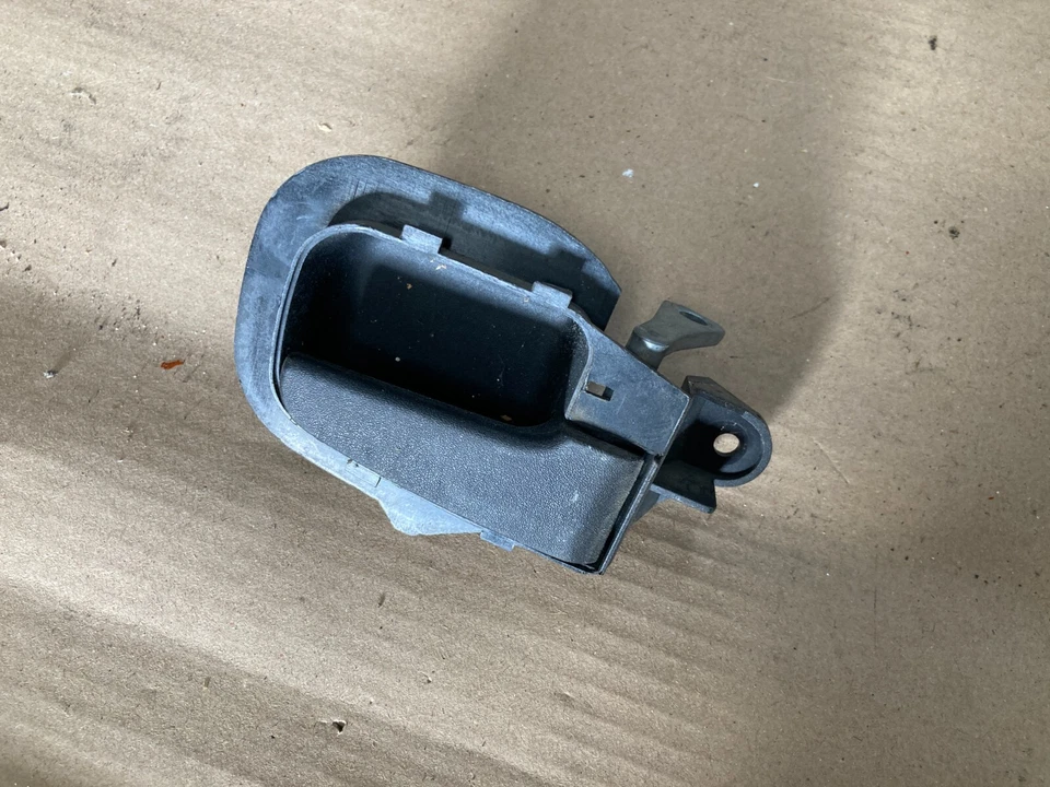 Poignée de porte intérieur droite BMW E36 Berline Touring Compact 5121 1960808 - Photo 1/4