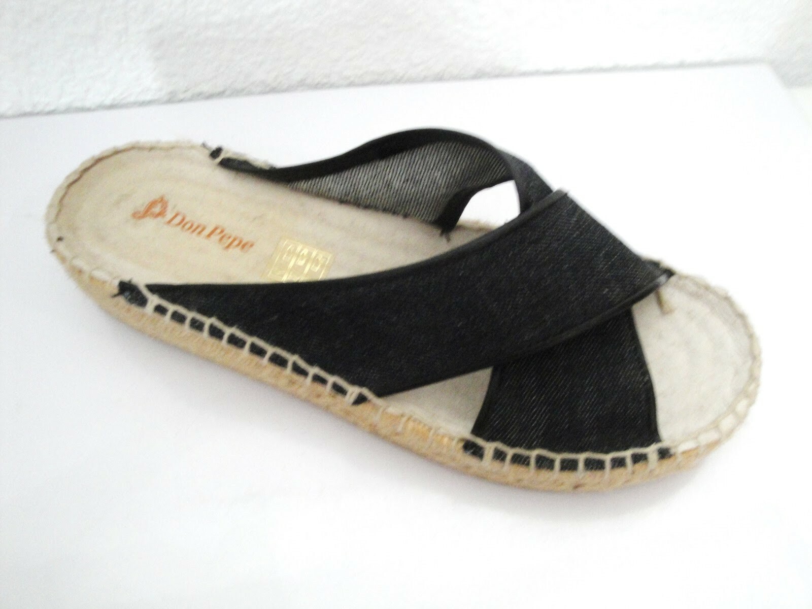 Sandalias de tiras negras anatomicas piel suela de caucho marca don Pepe Español