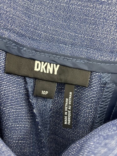 Pantalón corto DKNY con cinturón azul alta mar 10 pequeño NUEVO - Imagen 6 de 7