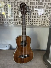 Oscar Schmidt Ukulele Ou5