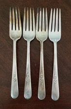 Lot of 4 Dinner Forks 7 5/8" Silverplate Holmes & Edwards "Youth"