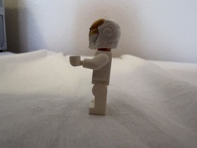 Lego Marvel Space Iron Man White Suit Minifigure Set #76049 (READ DESCRIPTION)