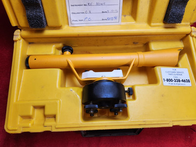 Berger Instruments Model 135 Surveying Transit Level w/ Case Good shape