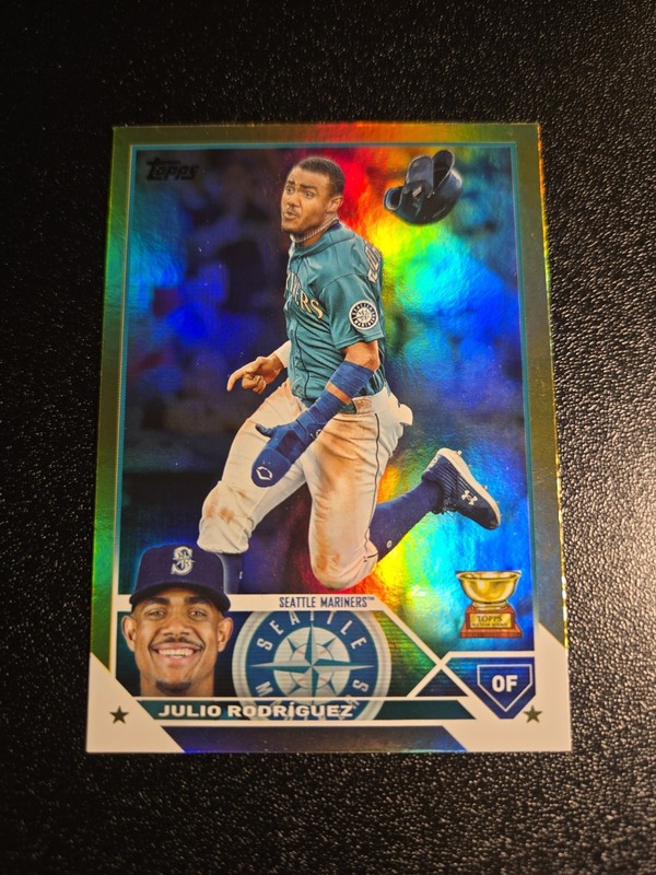 2023 Topps Series 1 1st Edition - Julio Rodriguez #330 Gold Foil
