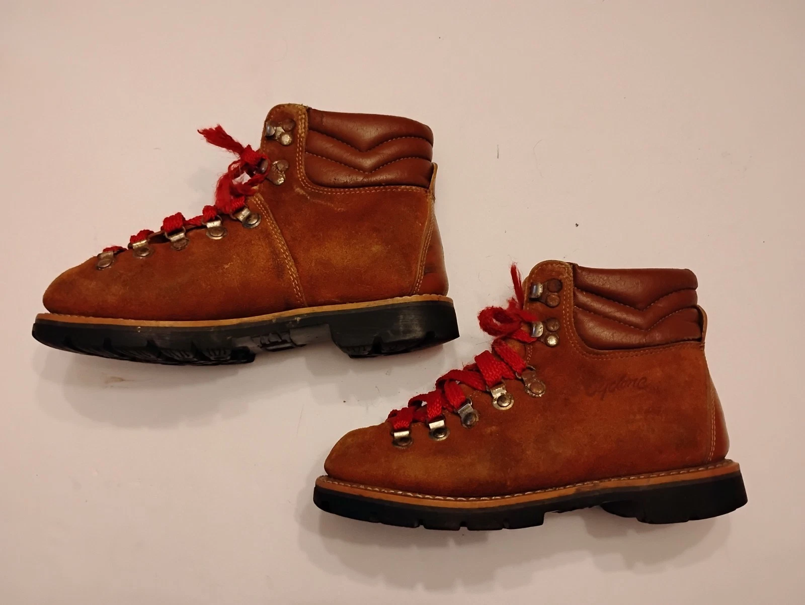 Vintage Cyclone Mountaineering Boots Mens Brown Suede Hiking Comfort Size 4?0