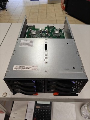 IBM 44E8057 BladeCenter S Speichermodul 6 Festplatten 3,5'' Caddy 49Y1875