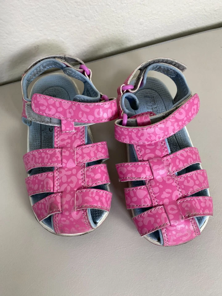 Sandalias See Kai Run Rosa Niño Pequeño Talla 9 Corredores Cómodas Verano Foto 2 de 4