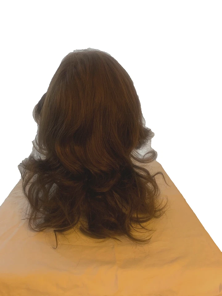 Парик из натуральных человеческих волос Sheer Indulgence Raquel Welch НОКАУТ ГЛАЗУРОВАННЫЙ КРАСНОЕ ДЕРЕВО миниатюрный/средний - Изображение 4 из 4