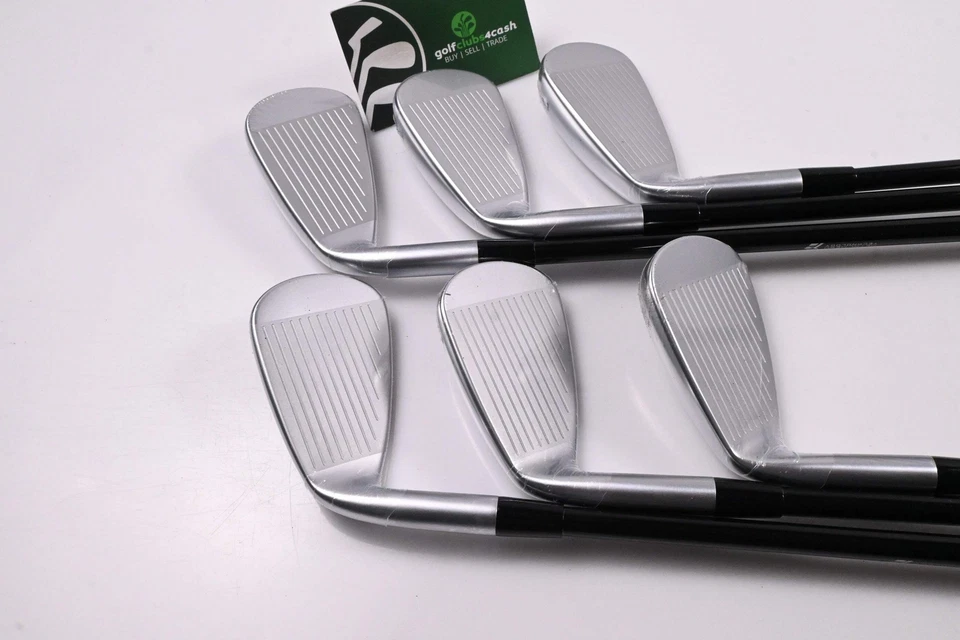 Mizuno JPX 925 Hot Metal Irons / 5-PW / Regular Flex MMT 65 Shafts - Image 3 of 4