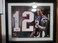 Tom Brady autographed signed mounted jersey number certified free shiping VERY R