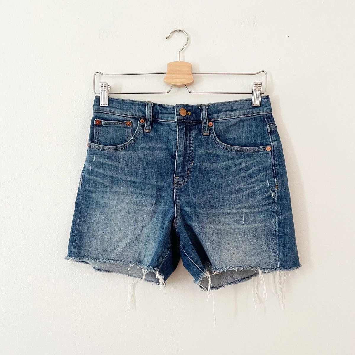 Madewell High Rise Denim Shorts Style F7019 Size 26