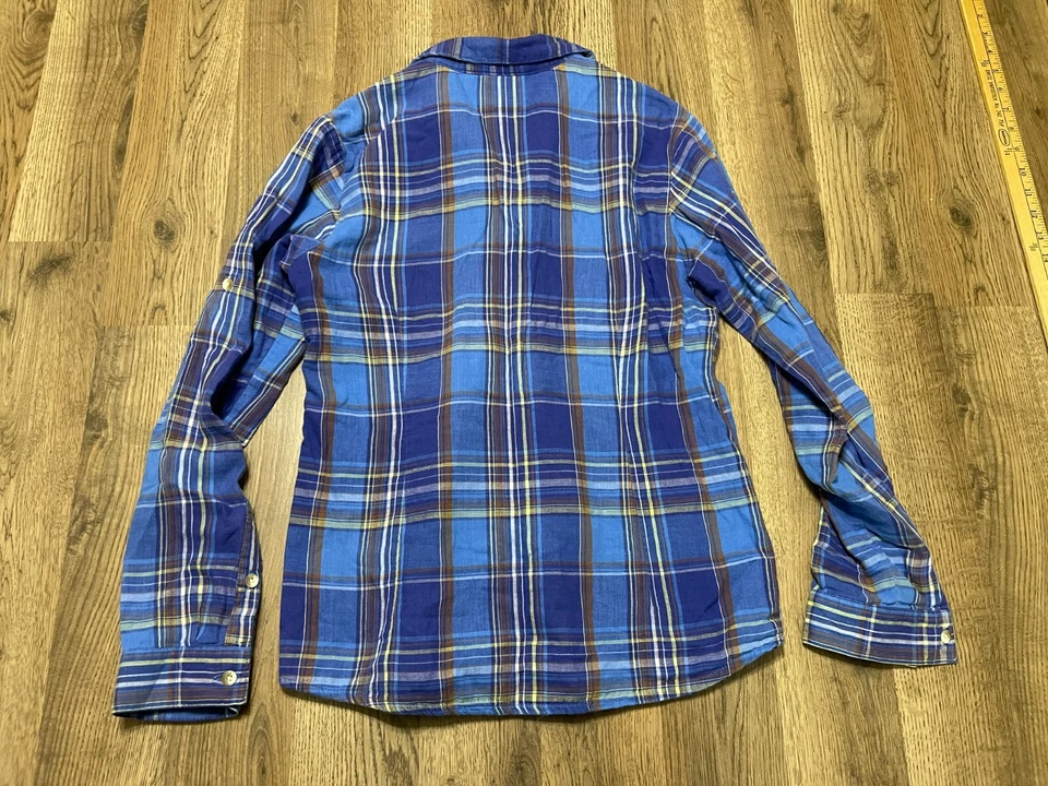 White Sierra Shirt, Women's Size Medium, Blue, Plaid, Button Up, Long Sleeve - Image 2 of 4