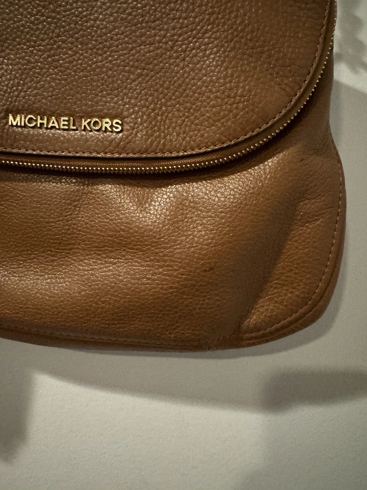 Michael Kors Brown Leather Handbag Bedford Flap Pebbled Leather - Image 3 of 4