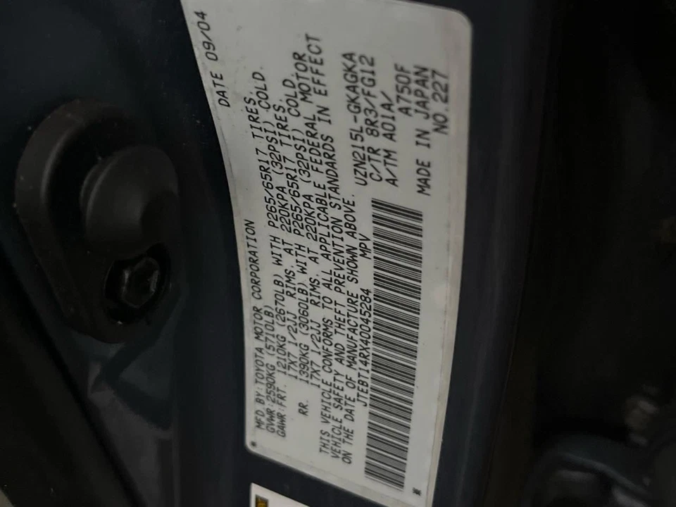 BLK RIGHT REAR DOOR TRIM PANEL 6763035790B0 2004 TOYOTA 4 RUNNER - Image 2 of 4