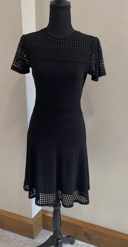 Abito Michael Michael Kors nero in rete aderente e svasato taglia XS