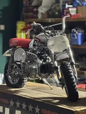 1986 Honda Z50r Christmas Special Mini Bike. Super Clean And Ready To Ride