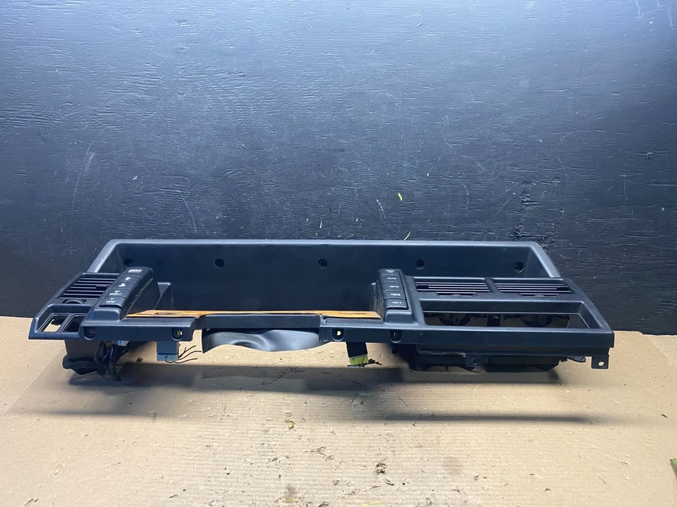 Infiniti M30 1991-1992 Instrumento Velocímetro Cuadro Bisel Borde OEM S8961 DG Foto 4 de 4