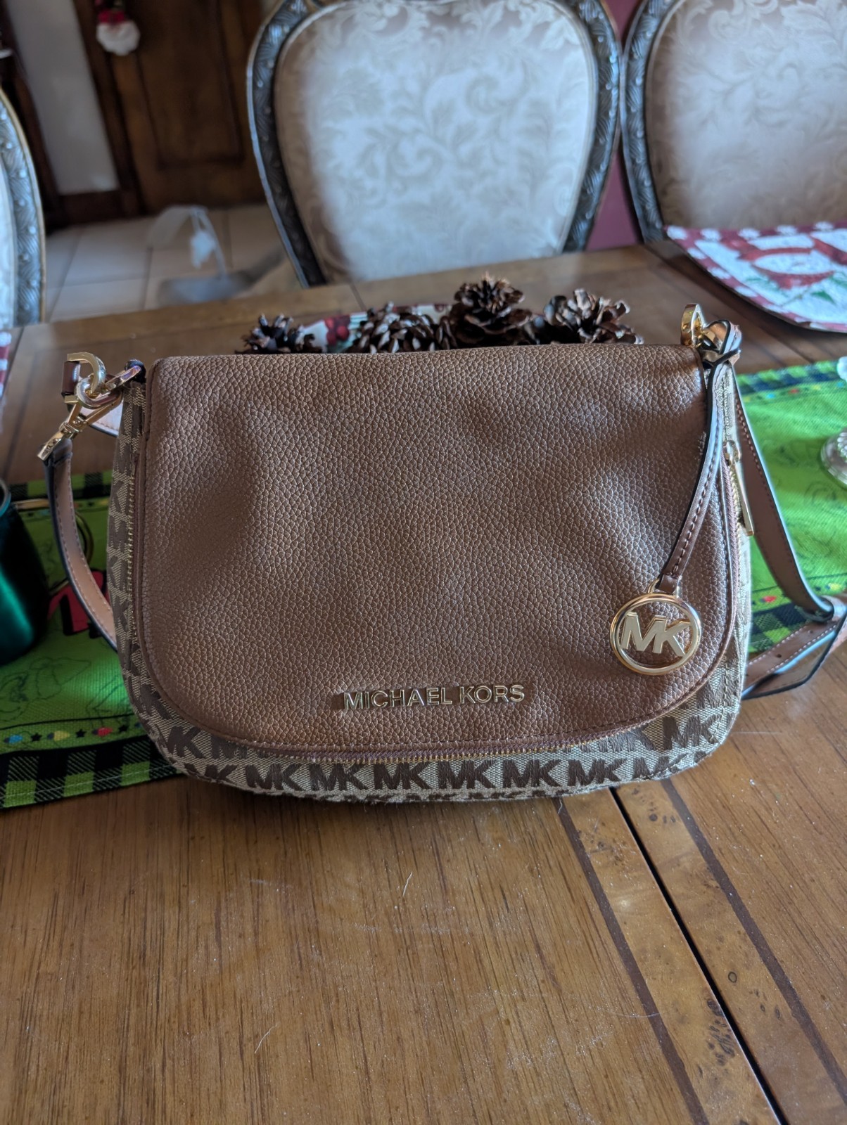 Michael Kors Women's Brown Leather Shoulder Bag Purse