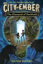 The Diamond of Darkhold (Ember, Book 4) - Paperback - VERY GOOD